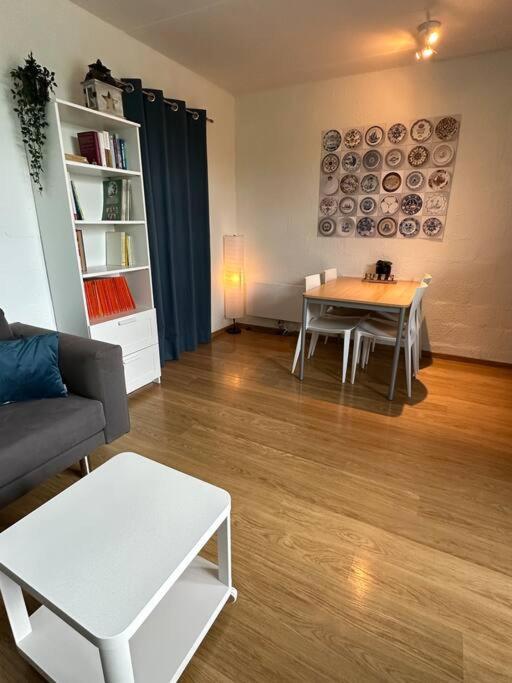 Le Papillon Apartamento Hotton Exterior foto